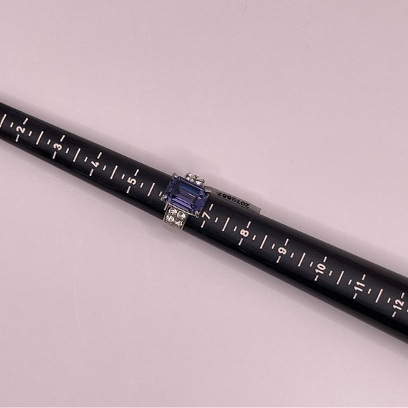 Stunning Simulated Tanzanite in Stainless Steel Setting - Picture 12 of 13